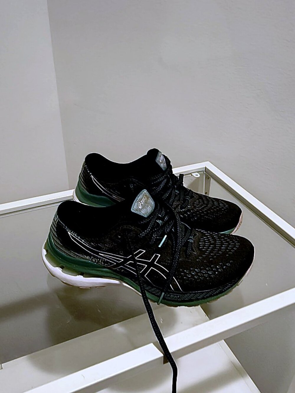 ASICS Gel-Kayano 28 Women's Running Shoes Black/Green - US 7.5